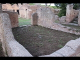 03080 ostia - regio i - insula ii - caseggiato del pantomimo apolausto and caseggiato del balcone ligneo (i,ii,2.6) - raum 29 - bli ri nordosten - 09-2022.jpg